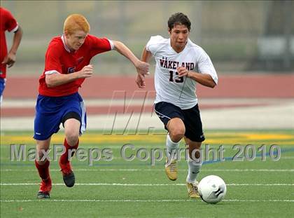 Thumbnail 1 in Wakeland vs Pearce (Class 4A, Region II semifinal) photogallery.