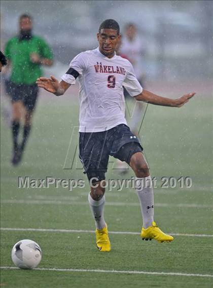 Thumbnail 3 in Wakeland vs Pearce (Class 4A, Region II semifinal) photogallery.