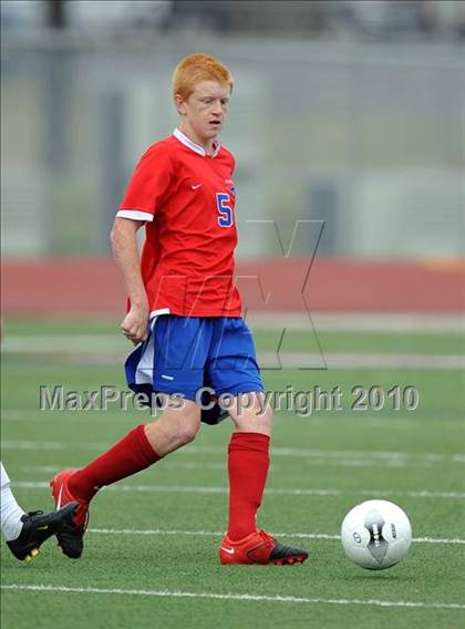 Thumbnail 3 in Wakeland vs Pearce (Class 4A, Region II semifinal) photogallery.