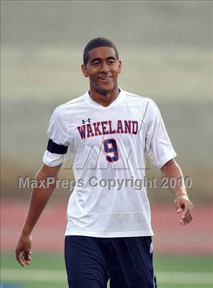 Thumbnail 2 in Wakeland vs Pearce (Class 4A, Region II semifinal) photogallery.