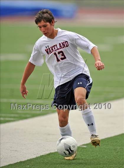 Thumbnail 3 in Wakeland vs Pearce (Class 4A, Region II semifinal) photogallery.