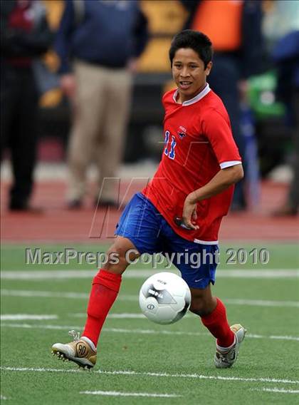 Thumbnail 1 in Wakeland vs Pearce (Class 4A, Region II semifinal) photogallery.