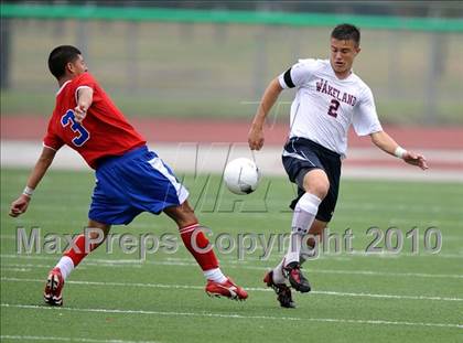 Thumbnail 1 in Wakeland vs Pearce (Class 4A, Region II semifinal) photogallery.
