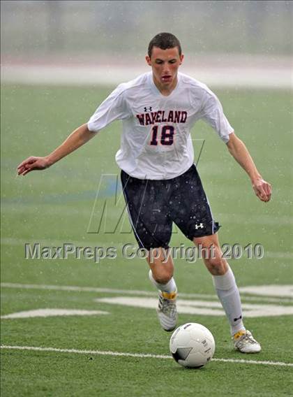 Thumbnail 2 in Wakeland vs Pearce (Class 4A, Region II semifinal) photogallery.