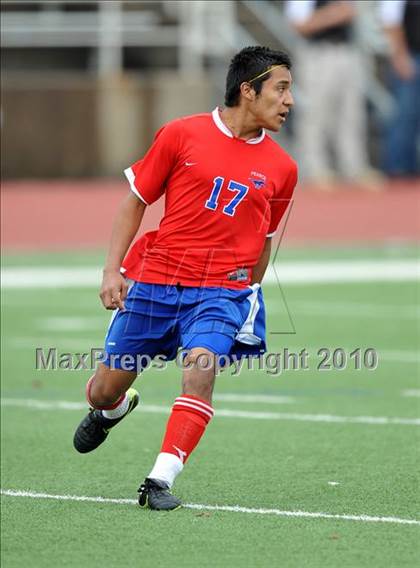 Thumbnail 2 in Wakeland vs Pearce (Class 4A, Region II semifinal) photogallery.