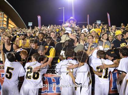 Thumbnail 3 in Charlotte Catholic vs. Apex (NCHSAA 4A Final) photogallery.