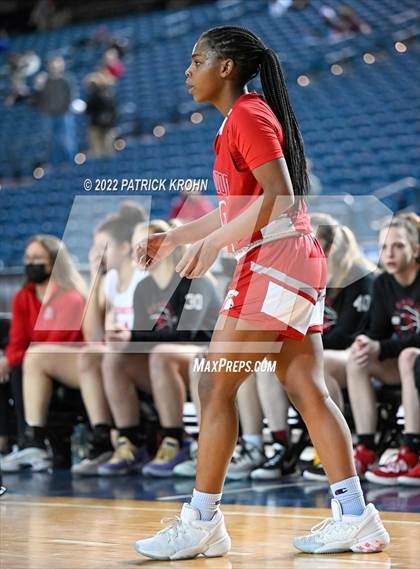Thumbnail 2 in Stanwood vs. Snohomish (WIAA 3A Round 4 State Playoff) photogallery.