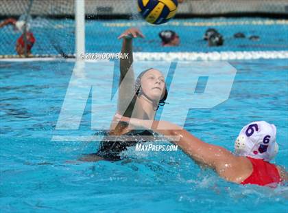 Thumbnail 1 in St. Ignatius College Preparatory vs Clovis West (Saint Francis Invitational) photogallery.