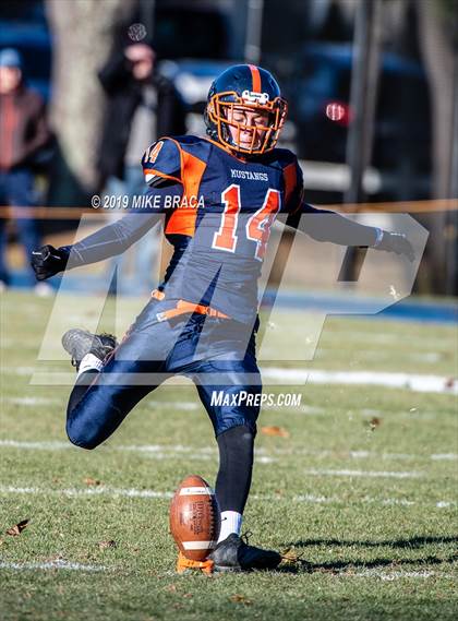 Thumbnail 1 in Deerfield Academy @ Milton Academy (NEPSAC Mike Silipo Bowl) photogallery.