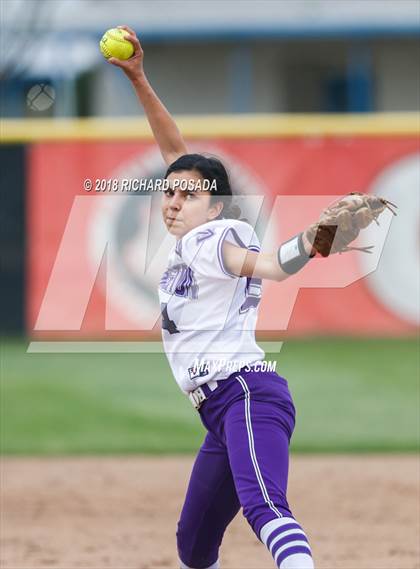 Thumbnail 3 in Washington Union vs. Woodlake (Easter Classic) photogallery.