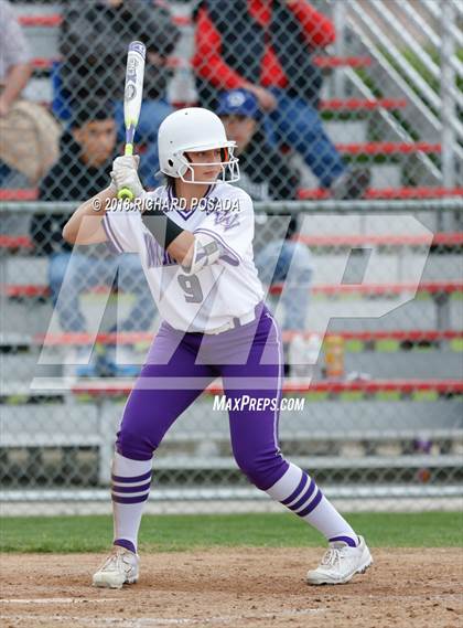 Thumbnail 2 in Washington Union vs. Woodlake (Easter Classic) photogallery.