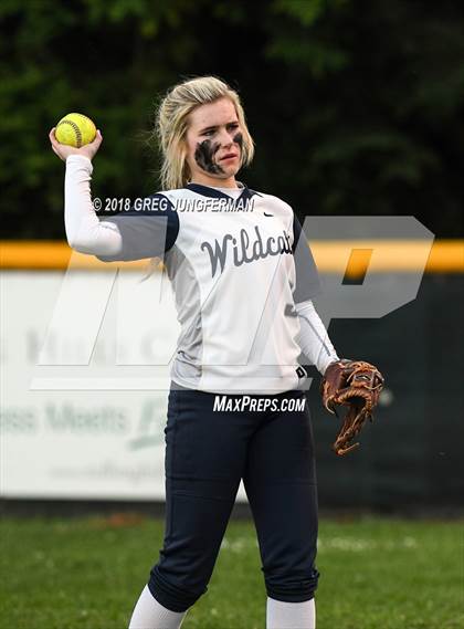 Thumbnail 1 in Moreau Catholic @ Marin Catholic (CIF NCS D3 Championship)  photogallery.