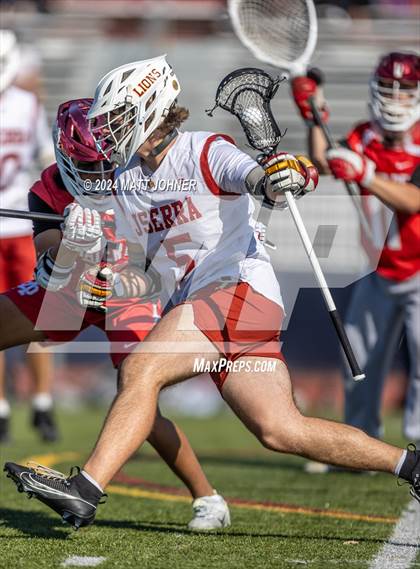 Thumbnail 3 in Mater Dei @ JSerra Catholic photogallery.