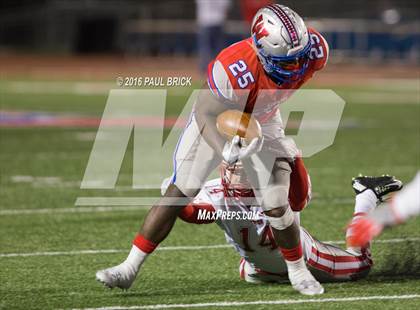 Thumbnail 3 in Westlake vs. Judson (UIL 6A D1 Area Round Playoff)  photogallery.