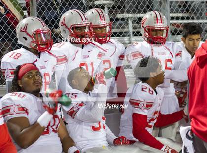Thumbnail 3 in Westlake vs. Judson (UIL 6A D1 Area Round Playoff)  photogallery.