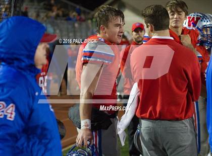 Thumbnail 3 in Westlake vs. Judson (UIL 6A D1 Area Round Playoff)  photogallery.