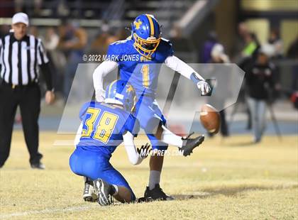 Thumbnail 2 in Morenci vs. Pima (AIA 2A Final) photogallery.