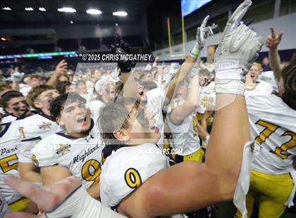 Thumbnail 1 in Highland Park vs Reedy (UIL 5A D1 Football Area) photogallery.