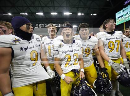 Thumbnail 2 in Highland Park vs Reedy (UIL 5A D1 Football Area) photogallery.