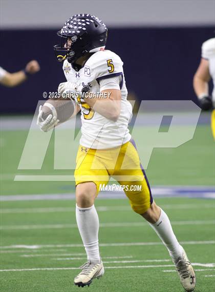 Thumbnail 1 in Highland Park vs Reedy (UIL 5A D1 Football Area) photogallery.