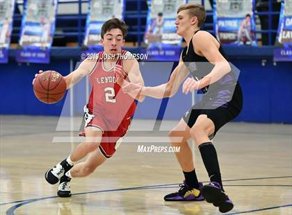 Thumbnail 2 in Glendora vs. Shadow Hills photogallery.