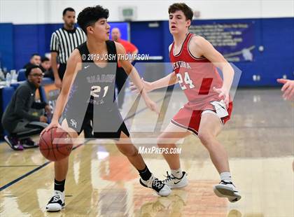 Thumbnail 2 in Glendora vs. Shadow Hills photogallery.