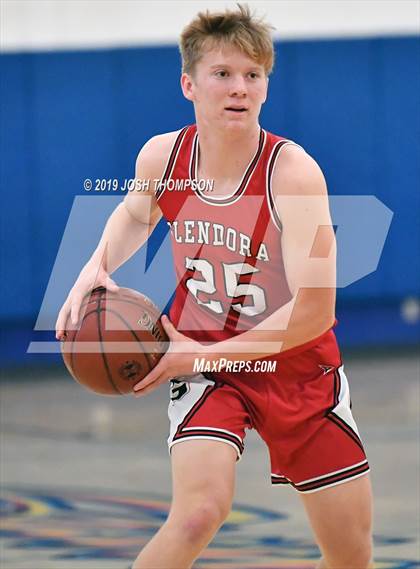Thumbnail 2 in Glendora vs. Shadow Hills photogallery.