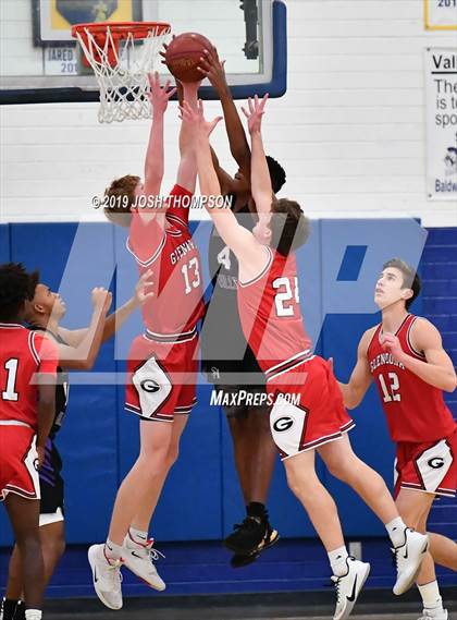 Thumbnail 2 in Glendora vs. Shadow Hills photogallery.
