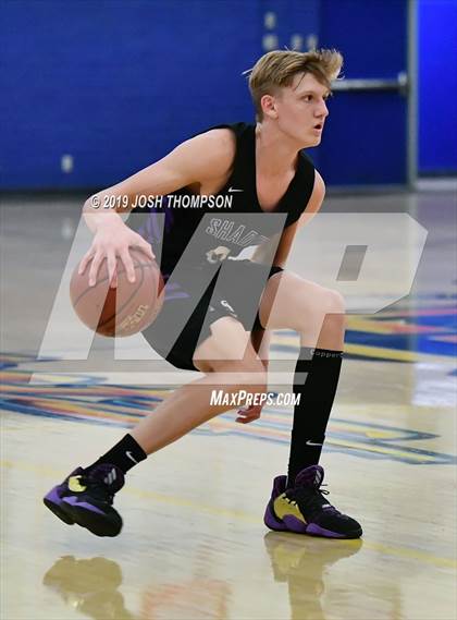 Thumbnail 2 in Glendora vs. Shadow Hills photogallery.