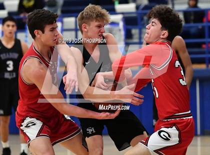 Thumbnail 2 in Glendora vs. Shadow Hills photogallery.