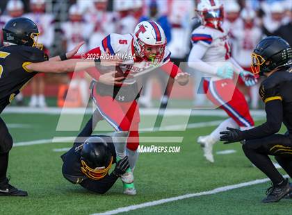 Thumbnail 3 in Trinity vs. Souhegan (NHIAA D2 Championship) photogallery.