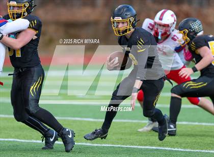 Thumbnail 3 in Trinity vs. Souhegan (NHIAA D2 Championship) photogallery.