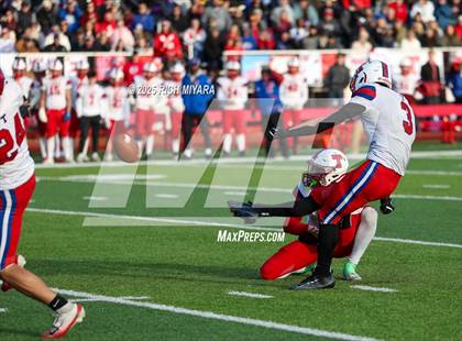 Thumbnail 2 in Trinity vs. Souhegan (NHIAA D2 Championship) photogallery.