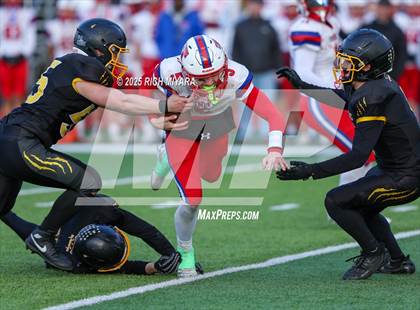 Thumbnail 2 in Trinity vs. Souhegan (NHIAA D2 Championship) photogallery.