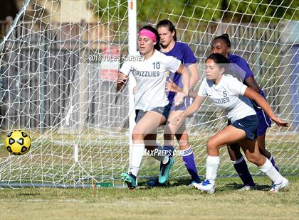 Thumbnail 2 in Spring Valley vs Durango photogallery.