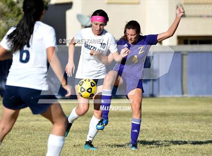 Thumbnail 3 in Spring Valley vs Durango photogallery.