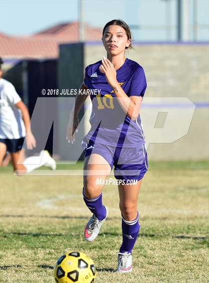 Thumbnail 2 in Spring Valley vs Durango photogallery.