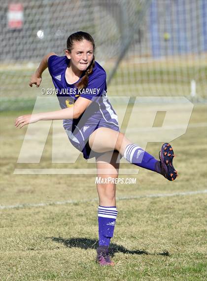 Thumbnail 2 in Spring Valley vs Durango photogallery.