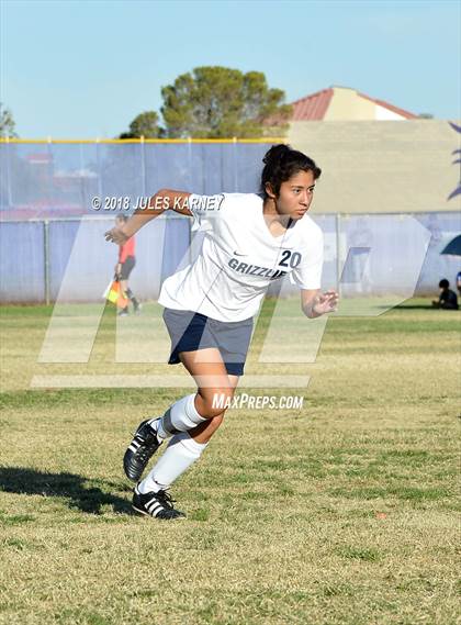 Thumbnail 3 in Spring Valley vs Durango photogallery.