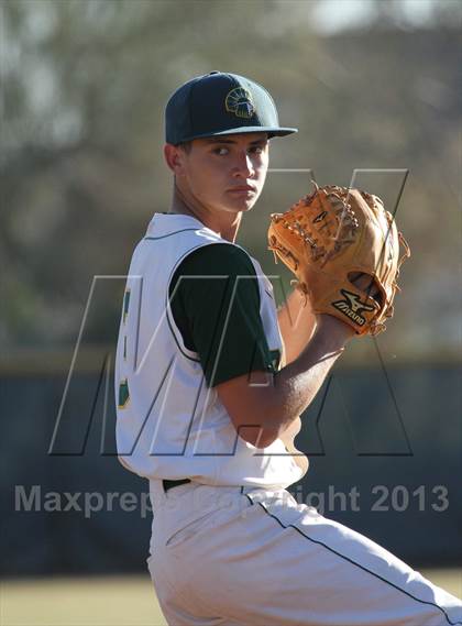 Thumbnail 2 in Sahuaro @ Canyon del Oro photogallery.
