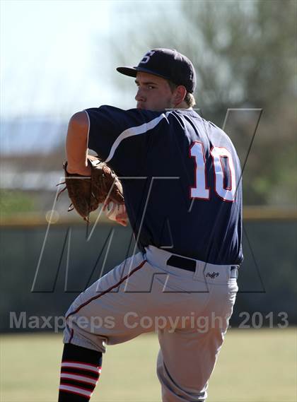 Thumbnail 2 in Sahuaro @ Canyon del Oro photogallery.