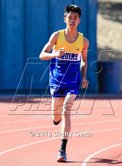 Thumbnail 1 in Santa Clara vs Saratoga (Duel Track Meet) photogallery.