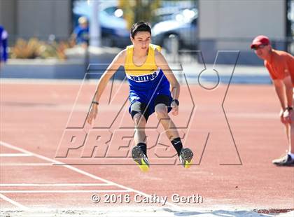 Thumbnail 1 in Santa Clara vs Saratoga (Duel Track Meet) photogallery.