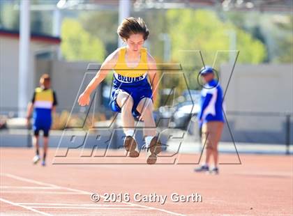 Thumbnail 1 in Santa Clara vs Saratoga (Duel Track Meet) photogallery.