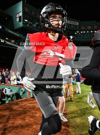 Thumbnail 1 in Swampscott vs Marblehead (High School Football at Fenway Park) photogallery.