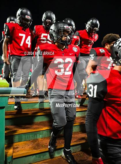 Thumbnail 1 in Swampscott vs Marblehead (High School Football at Fenway Park) photogallery.