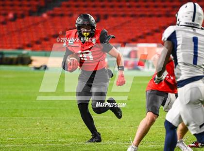 Thumbnail 3 in Swampscott vs Marblehead (High School Football at Fenway Park) photogallery.