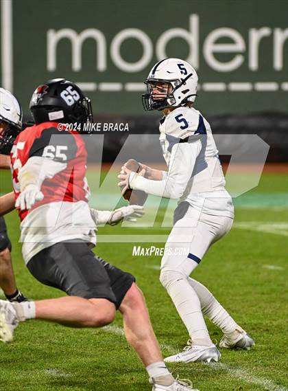 Thumbnail 1 in Swampscott vs Marblehead (High School Football at Fenway Park) photogallery.