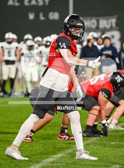 Thumbnail 2 in Swampscott vs Marblehead (High School Football at Fenway Park) photogallery.