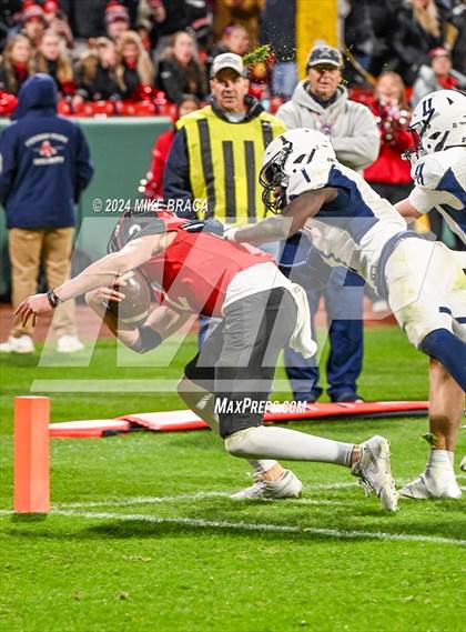 Thumbnail 1 in Swampscott vs Marblehead (High School Football at Fenway Park) photogallery.